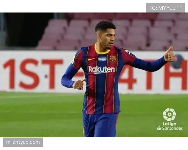 从豪强到抠门过日子，巴萨真撑不住了？