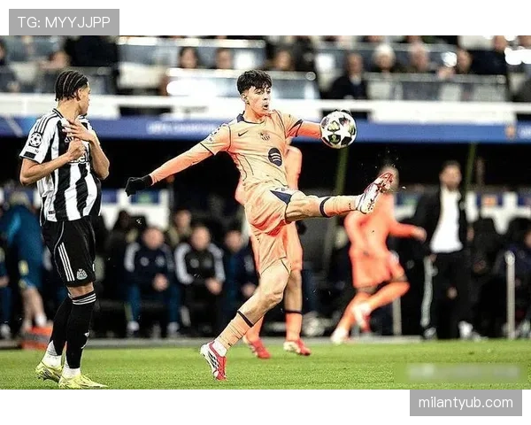 从豪强到精打细算，巴萨真的撑不住了？